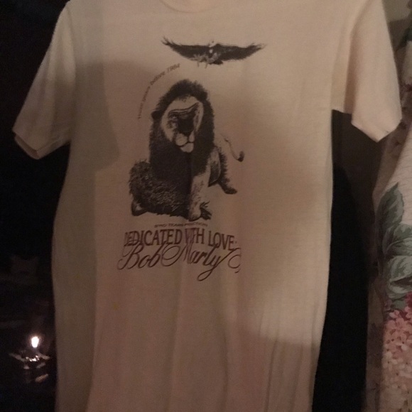Vintage cream t-shirt 100% cotton Bob Marly lion logo, plain back short sleeve - Picture 10 of 14